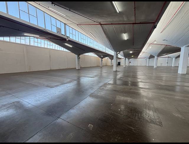 3,452M² WAREHOUSE TO LET IN EPPING INDUSTRIAL